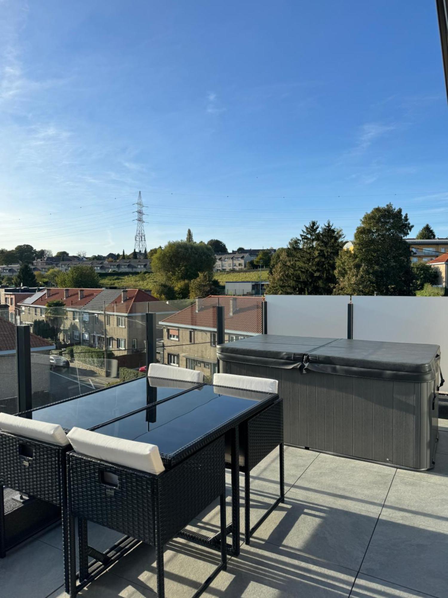 Liege Luxe & Jacuzzi Sous Les Etoiles