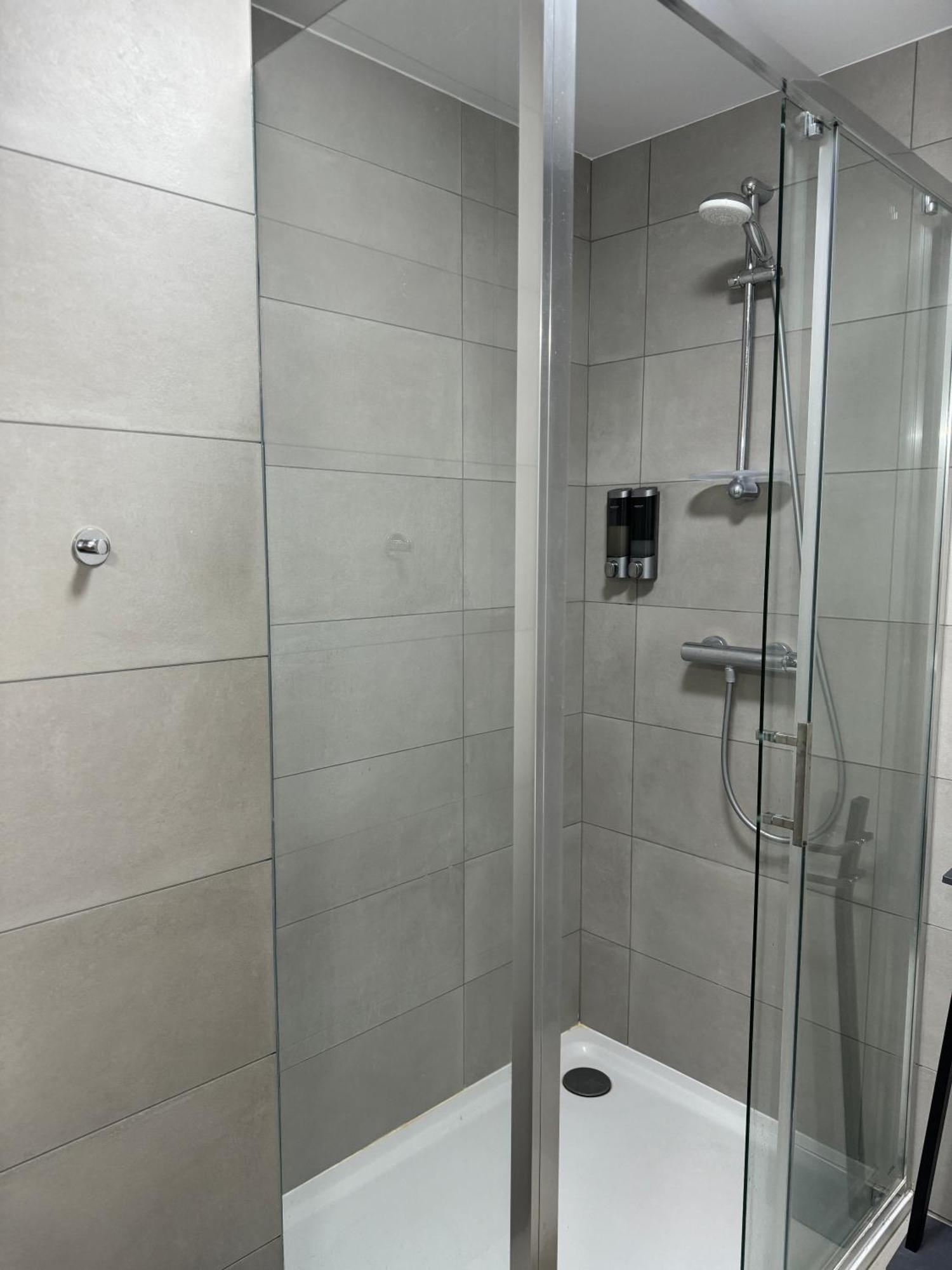 Liege Luxe & Jacuzzi Sous Les Etoiles Apartment Saint-Nicolas (Liege)