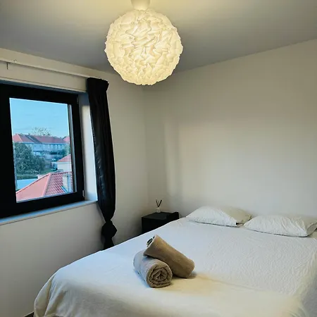 Apartamento Liege Luxe & Jacuzzi Sous Les Etoiles Saint-Nicolas  Exterior foto