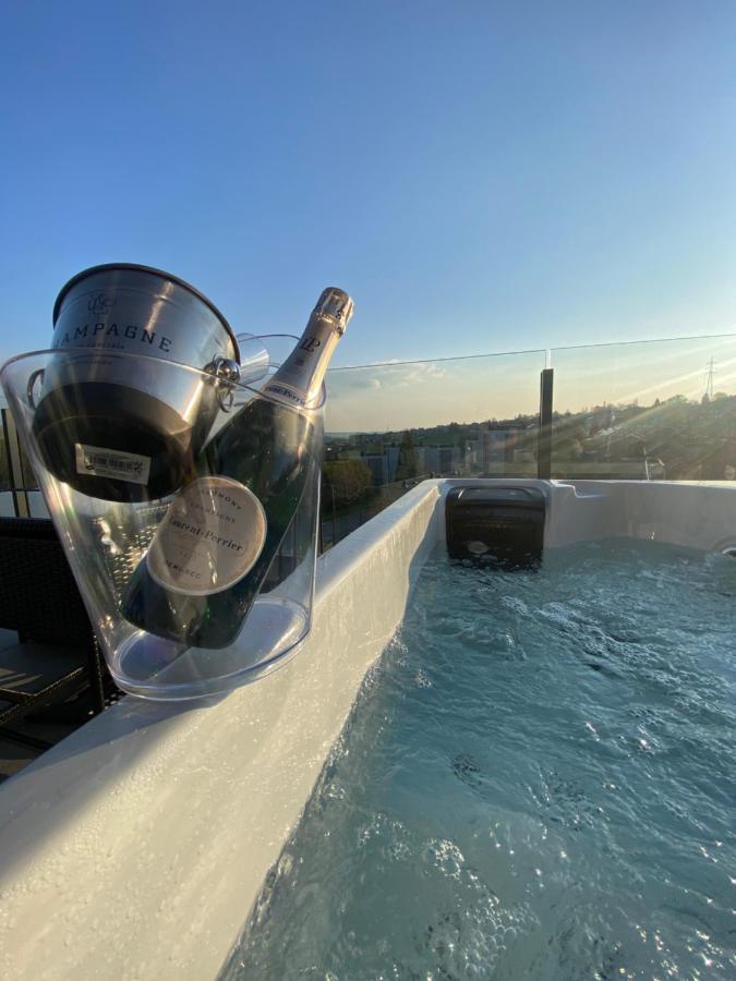 Appartamento Liege Luxe & Jacuzzi Sous Les Etoiles *
